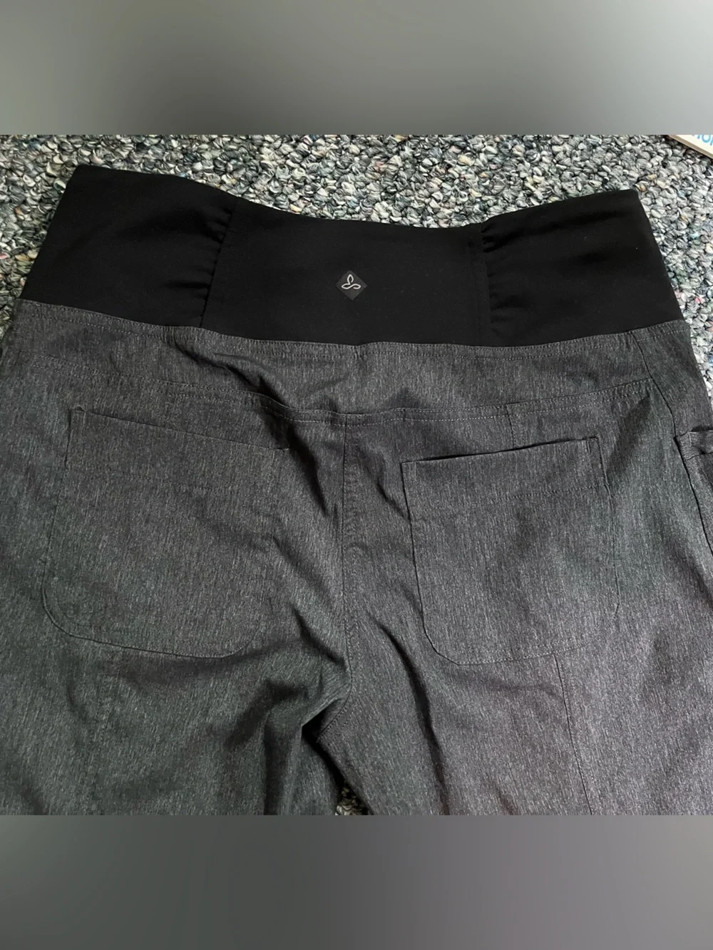 Prana Summit capris. Medium. Black & gray - Picture 7 of 10